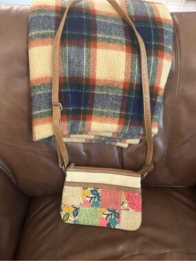 Relic Patchwork Floral Crossbody in Tan, Cream, Green, Blue, Pink
